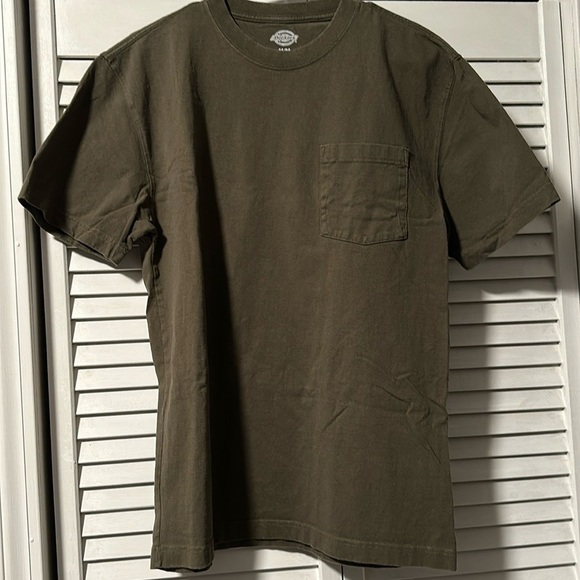 Olive Green Men's T-Shirt - Picture 1 of 3
